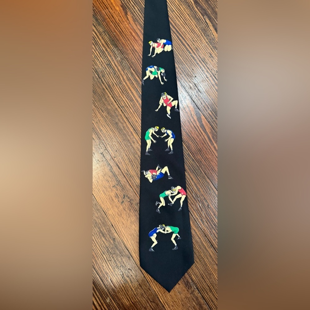 Parquet Men’s Wrestling Moves Meet Sport Black Necktie